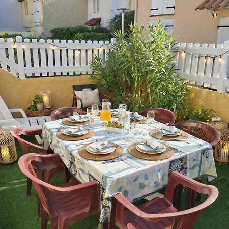 Maison Bord De Avec 2 Et Grande Mezzanine Сasa de vacaciones *